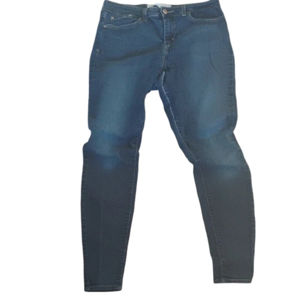 Signature by Levi Strauss Women's Size 12 Mid Rise Skinny Jeans in Deep Blue